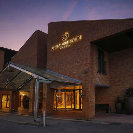 Hampshire Court Hotel & Spa Basingstoke Exterior foto